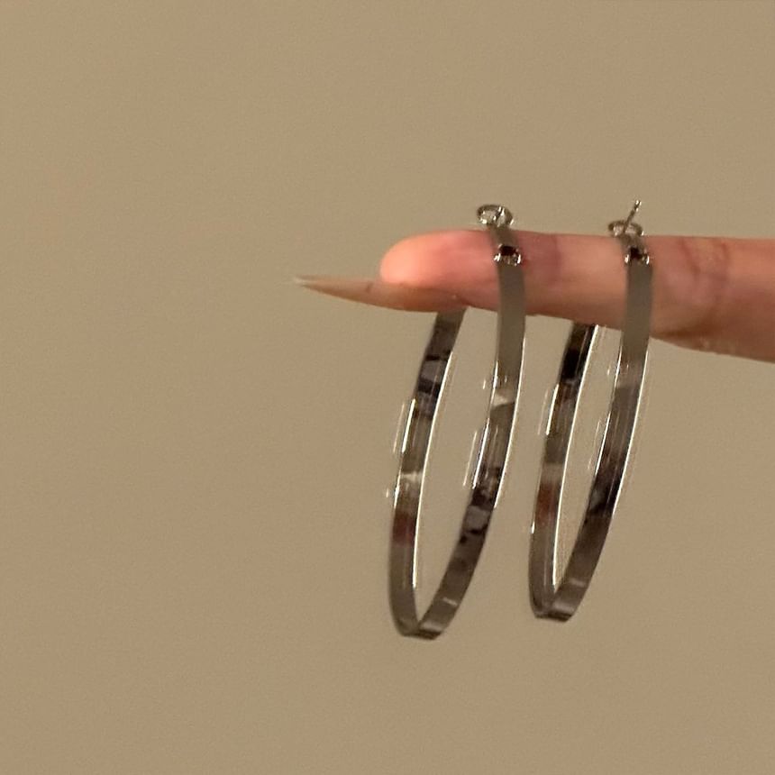 Earring Leverback Hoop Shiny FashionChic