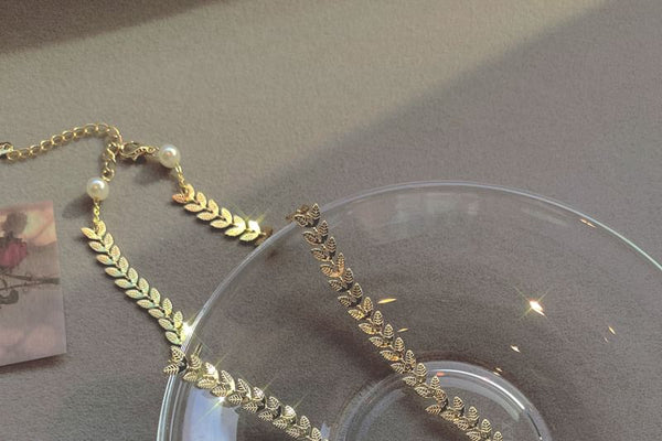 Pearl Faux Choker Leaf FashionChic