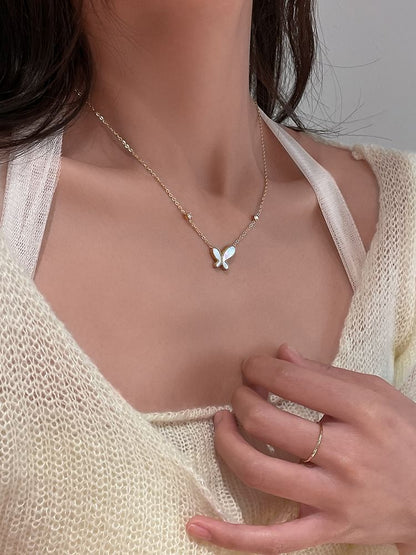 Pendant Butterfly Necklace FashionChic