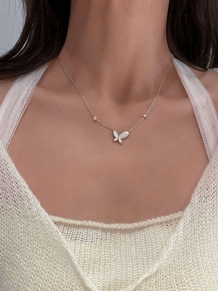 Pendant Butterfly Necklace FashionChic