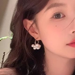 Earring Alloy Pearl Faux Drop FashionChic