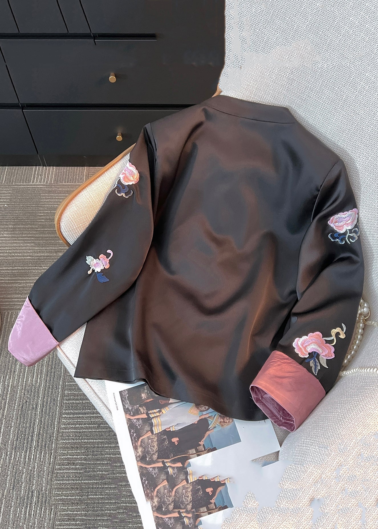 Loose Black Embroidered Chinese Button Silk Coat Fall QO015 MZF-CTS241008