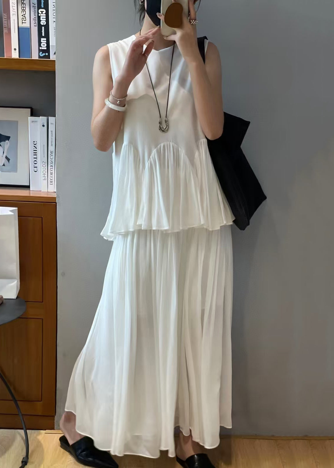 White Chiffon Set Two-Piece Loose Sleeveless Solid Wrinkled FashionChic
