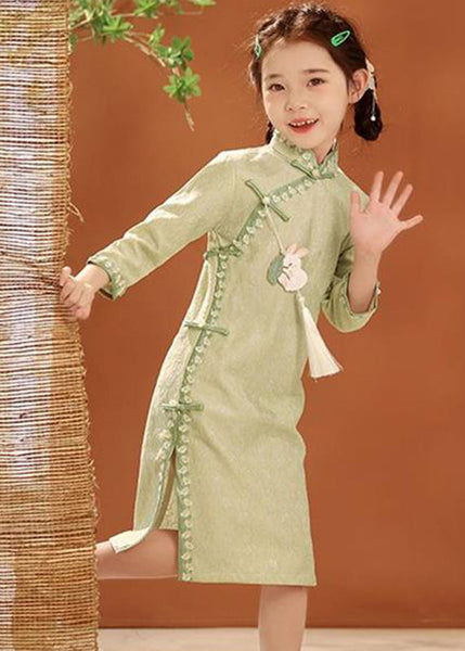 Holiday Green Embroideried New Stand Kids Maxi Button Collar FashionChic