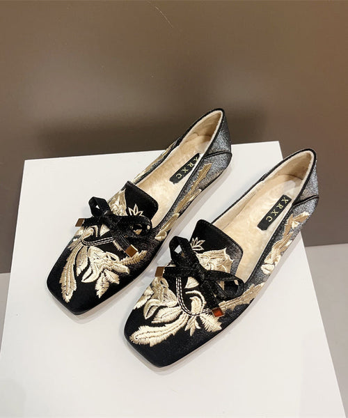 New Retro Wool Shoes Embroidered Fuzzy Flat Black Feet Lined FashionChic