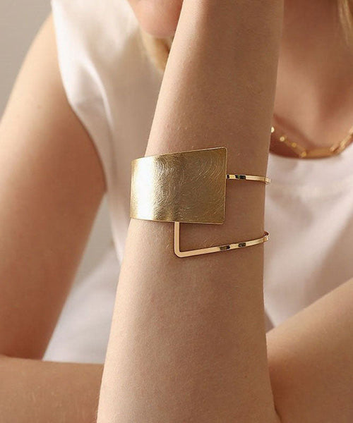Asymmetrical Original Design Cuff Metal Gold FashionChic