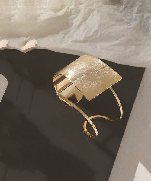 Asymmetrical Original Design Cuff Metal Gold FashionChic