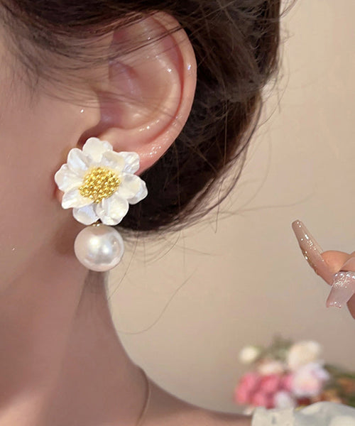 Original Floral Earrings Design Stud Acrylic Alloy White Pearl FashionChic