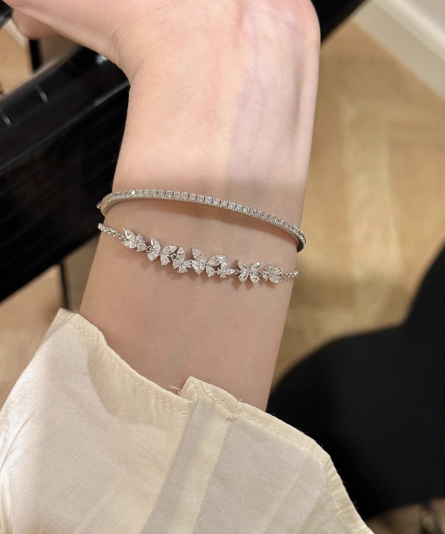 Original Silk Sterling Silver Zircon Butterfly Tassel Charm Bracelet QI056 JEW-BRA240928