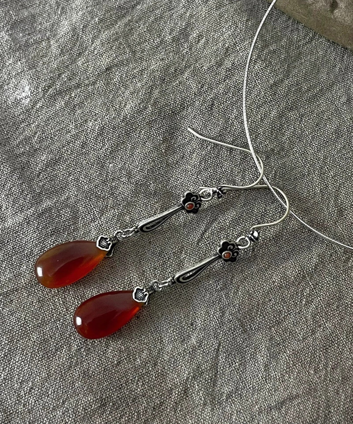 Retro Red Sterling Silver Water Drop Red Agate Drop Earrings QU046 JEW-EAR241007