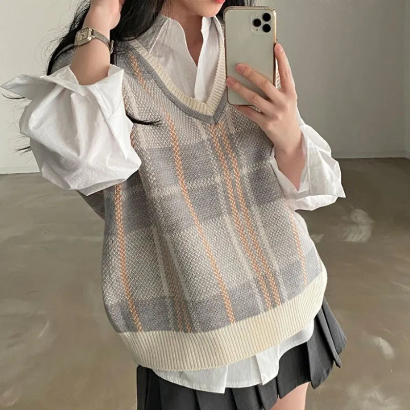 Autumn Winter Female Korean Loose Sweater Vest Vintage Office-lady V-neck Jumpers Pullover Women Knitted Tops Pull Femme 23875 Furdela