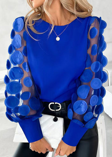 Haut élégant en mousseline patchwork bleu à col rond et manches pétales TL040