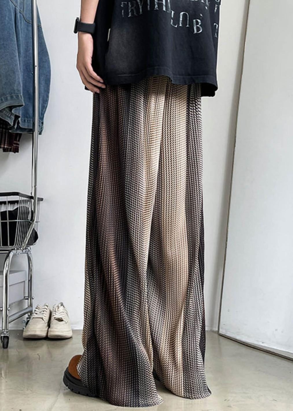 Men Elastic Patchwork Ice Unique Brown Waist Wide Leg Silk Pants FashionChic