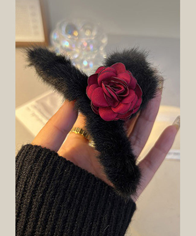 Women Black Fluffy Rose Shark Clamp Hairpin WP011 JEW-HAI241112