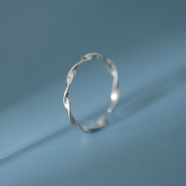 Silver Ring Twisted Sterling FashionChic