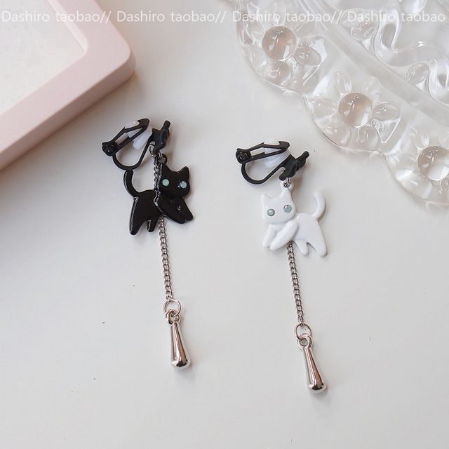 Cat Alloy designs) Asymmetrical Dangle Earring (various FashionChic
