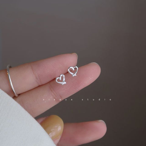 Earring Stud Silver Heart FashionChic