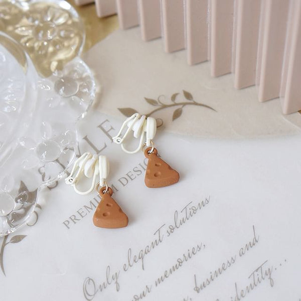 Drop Alloy Earring Donut / Cheese FashionChic
