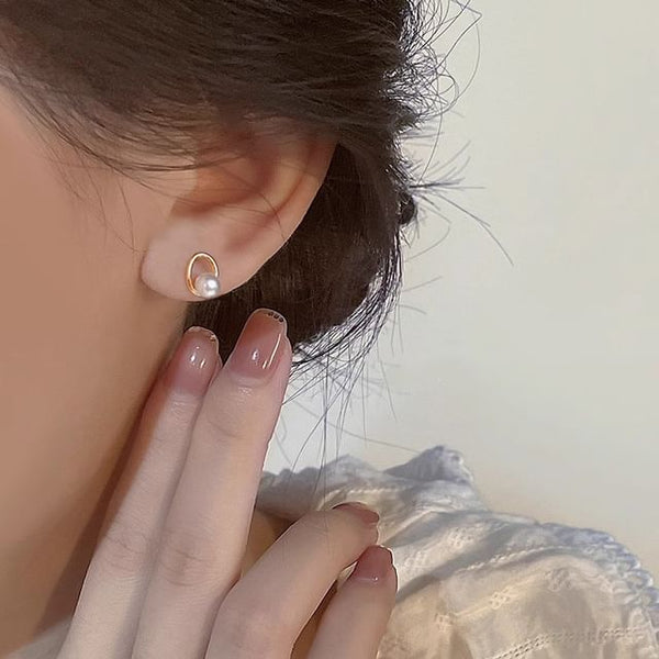Pearl Faux Ear Stud FashionChic