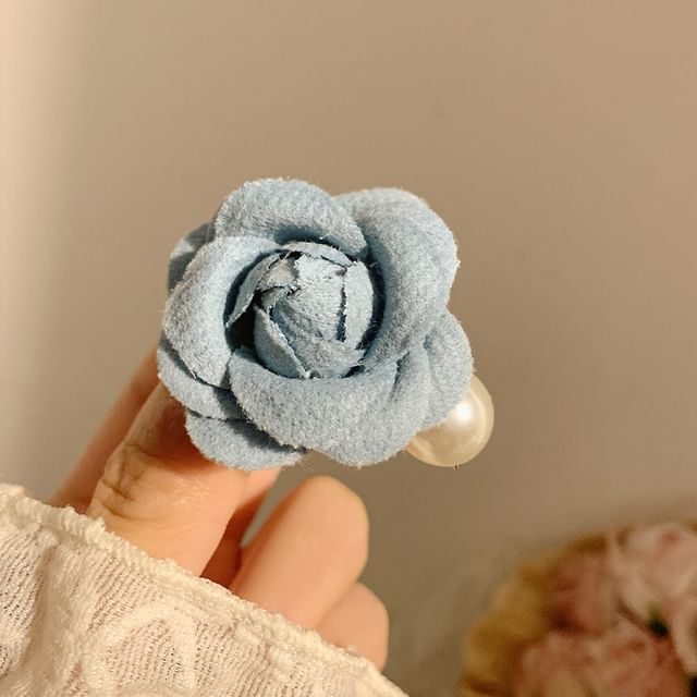 Faux Clip Fabric Floral Hair Pearl FashionChic