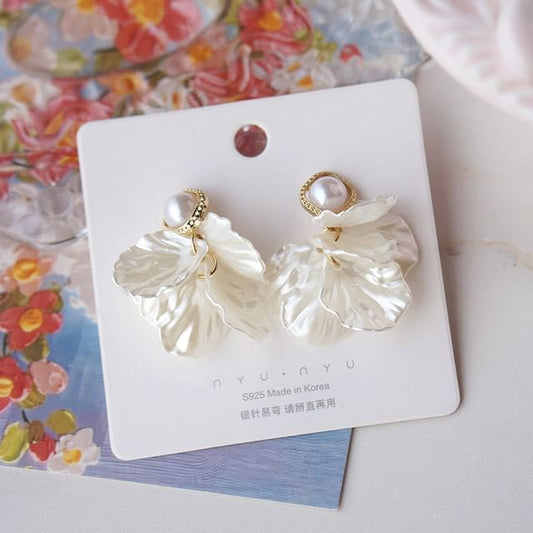Chandelier Faux Petal Earring Pearl Alloy FashionChic