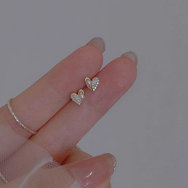 Ear Rhinestone Heart Stud FashionChic
