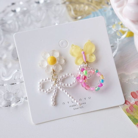 Asymmetrical Clip Beaded Earring Drop On Flower / FashionChic