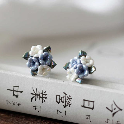 Floral Stud Earring FashionChic