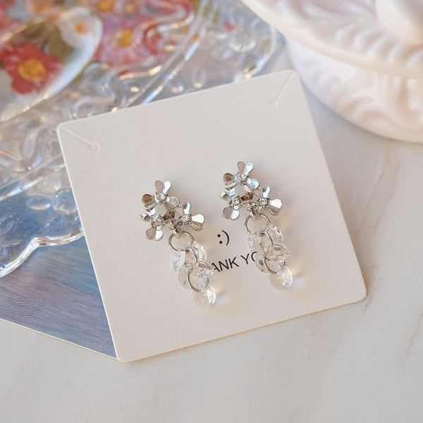 Clip-On Floral Drop Rhinestone / Faux Earring Crystal FashionChic