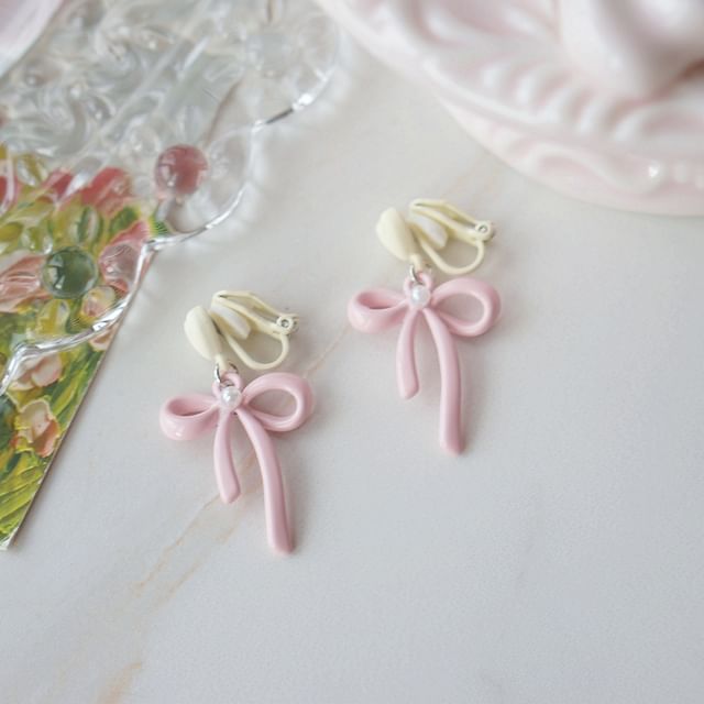 Faux Clip-On / Pearl Bow Heart Drop Earring FashionChic