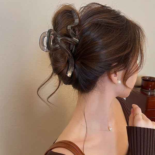 Geometry Claw Hair FashionChic