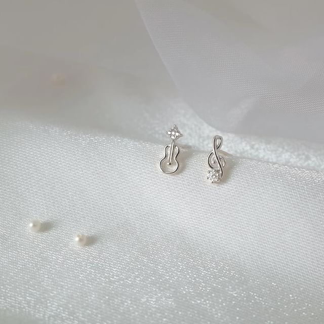 Music Stud Earring Note Asymmetrical Rhinestone Guitar Alloy FashionChic