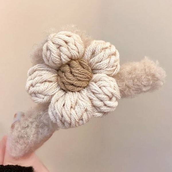 Chenille Floral Claw Clip Yarn Hair FashionChic