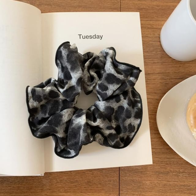 Hair Scrunchie Print Leopard FashionChic