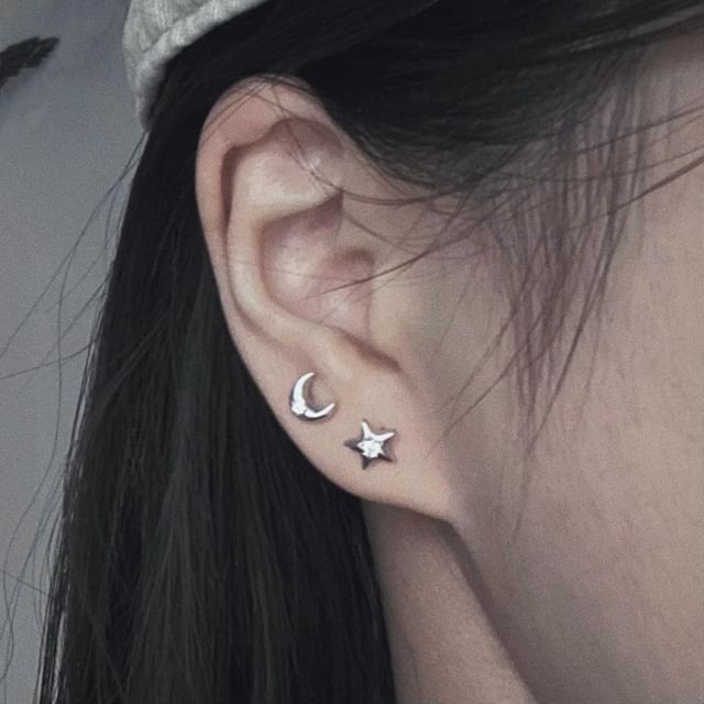 Earring Asymmetrical S999 Moon Star Silver Stud Rhinestone FashionChic