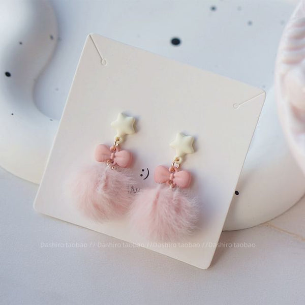 Drop Earring Clip-On Pom / FashionChic