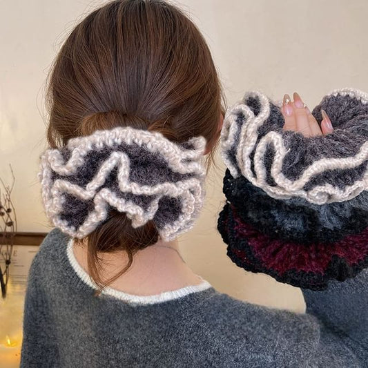Scrunchie Contrast Trim Knit FashionChic