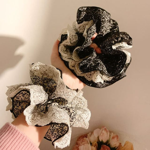 Scrunchie Trim Lace Floral Print FashionChic