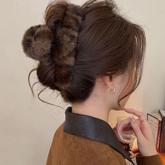 Leopard Claw Patterned Hair Faux Fur FashionChic