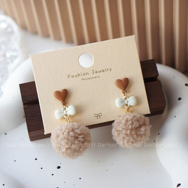On / Heart Drop Earring Pom Clip FashionChic