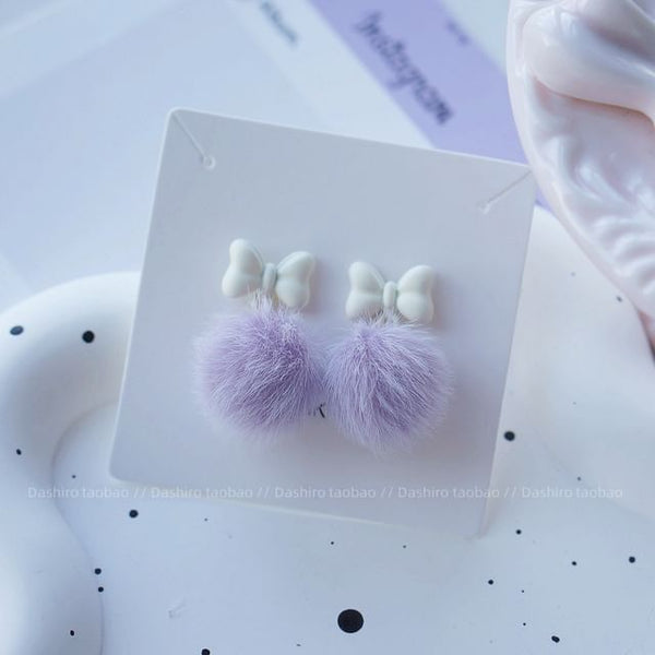 Drop Clip Pom Stud Earring On / FashionChic