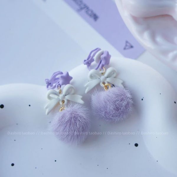 Drop Clip Pom Stud Earring On / FashionChic