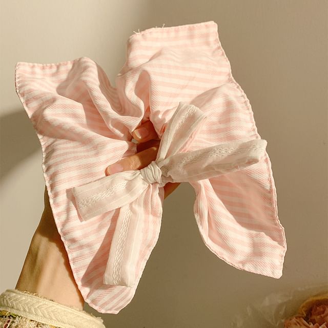 Plaid Scrunchie FashionChic