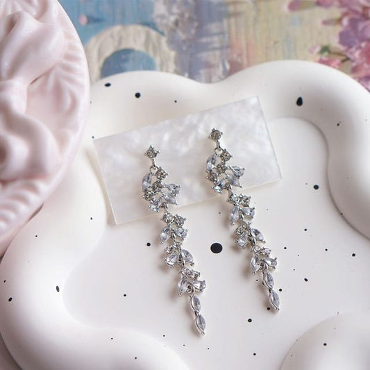 Drop Earring Clip-On Rhinestone Leaf / FashionChic