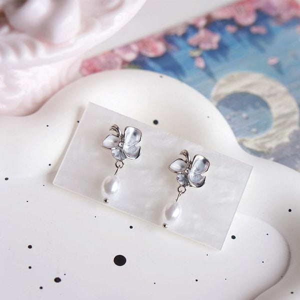 / Pearl Butterfly Clip-On Faux Earring Drop FashionChic