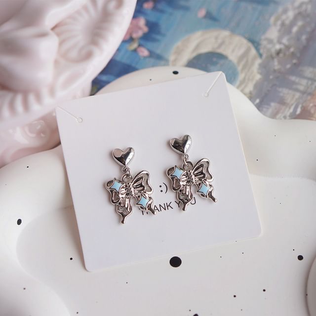 / Earring Clip-On Drop Butterfly FashionChic