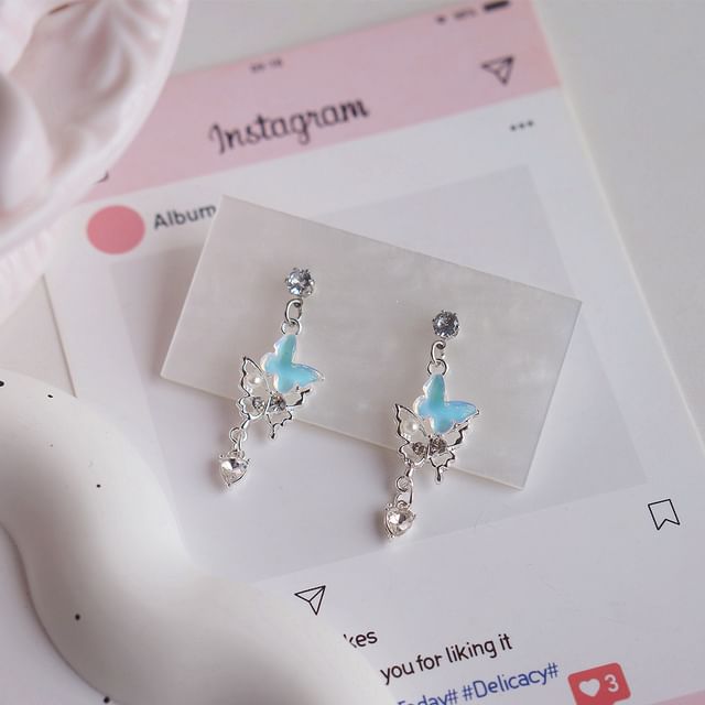 Clip-On Butterfly / Rhinestone Drop Pearl Earring Faux FashionChic