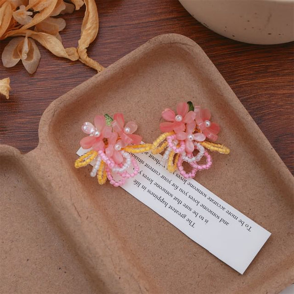 Flower Clip-On Earring Faux Beaded Stud / Pearl Ear FashionChic