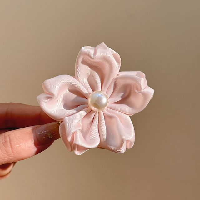 Pearl Set Hair Faux Clip / Flower FashionChic