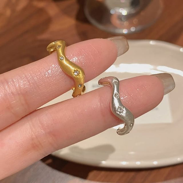 Rhinestone Open Set Ring / FashionChic